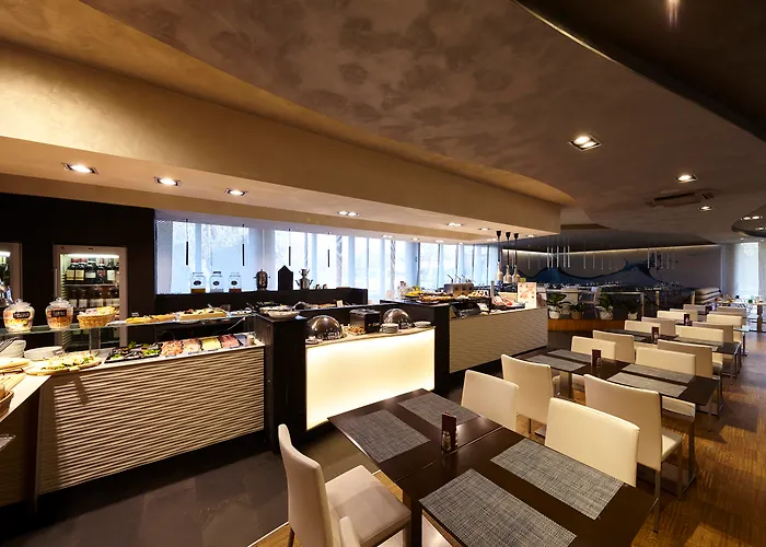 Abano Terme hotels near Abbazia di S.Maria di Praglia