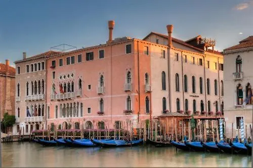Pet friendly Ca' Sagredo Hotel Venice