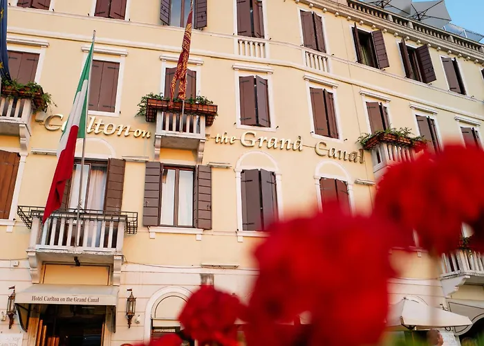 Best Venice Hotels For Families With Kids near Canal Grande