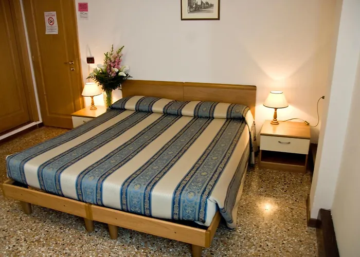 Casa Sant'Andrea Bed & Breakfast Venice With Golf Course