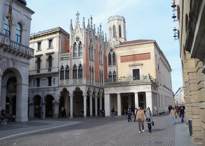 Cheap Hotels near Padua Central in Padova