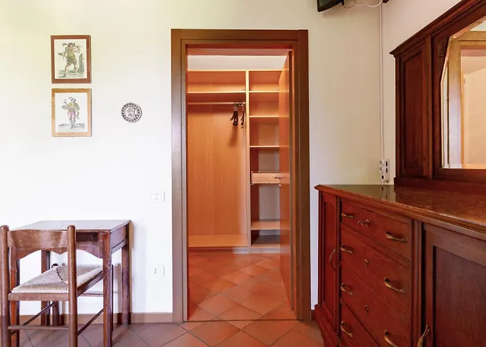 Vicenza hotels near Palazzo Porto in Piazza Castello