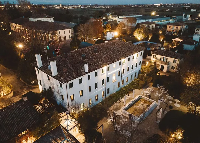 Gorgo al Monticano Hotels