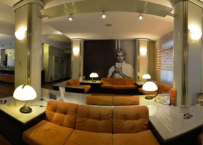 Padova hotels near Church of the Eremitani