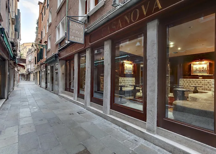Venice hotels near Rialto Bridge