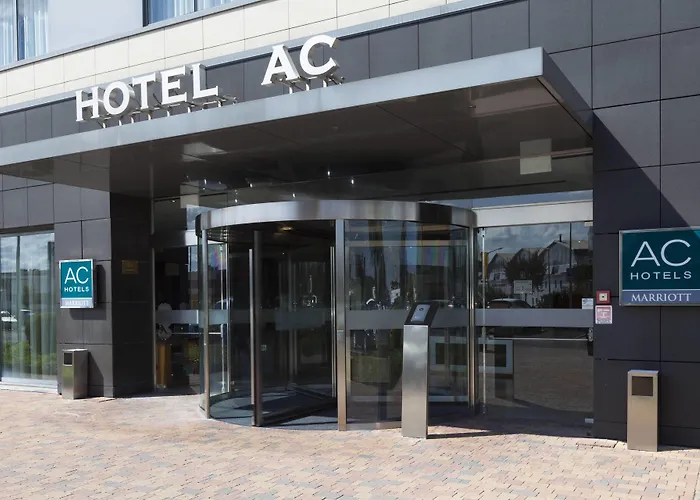 Vicenza hotels near Giardino Salvi