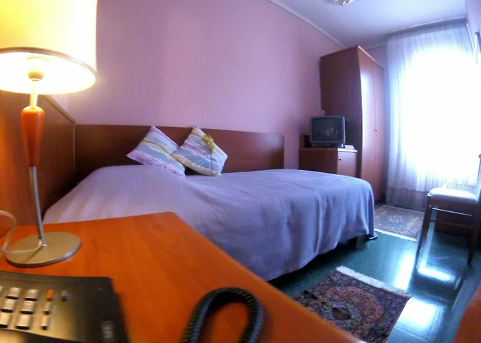 Casa Malvina Hotel Mira