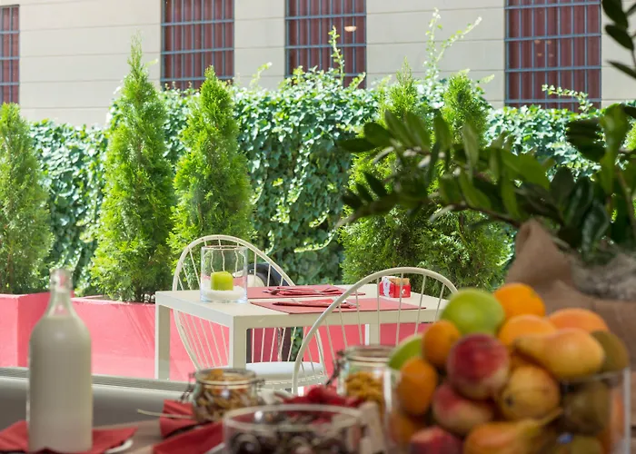 Vicenza hotels near Museum of Jewelry