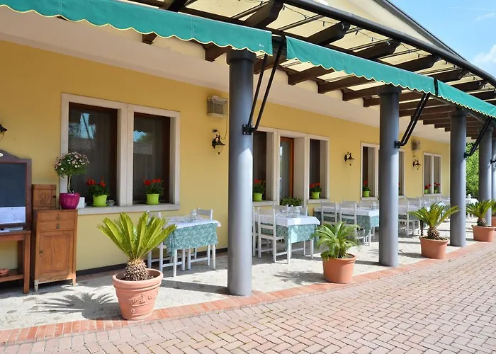 Bolzano Vicentino Hotels