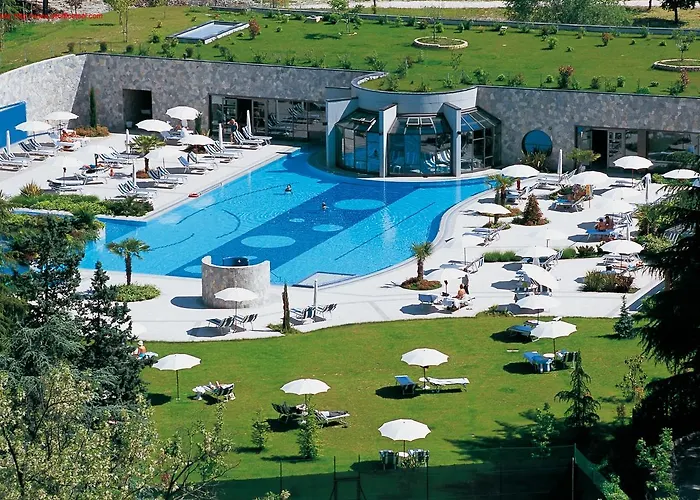 Montegrotto Terme hotels near Parco Urbano Termale