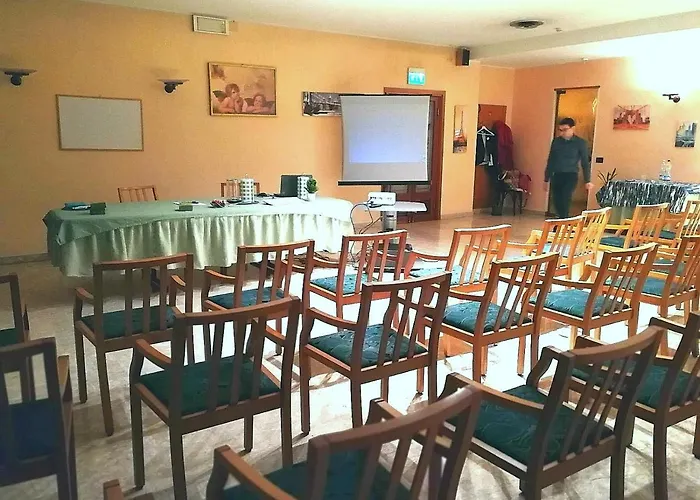 Abano Terme hotels near International Museum of the Mask Amleto and Donato Sartori